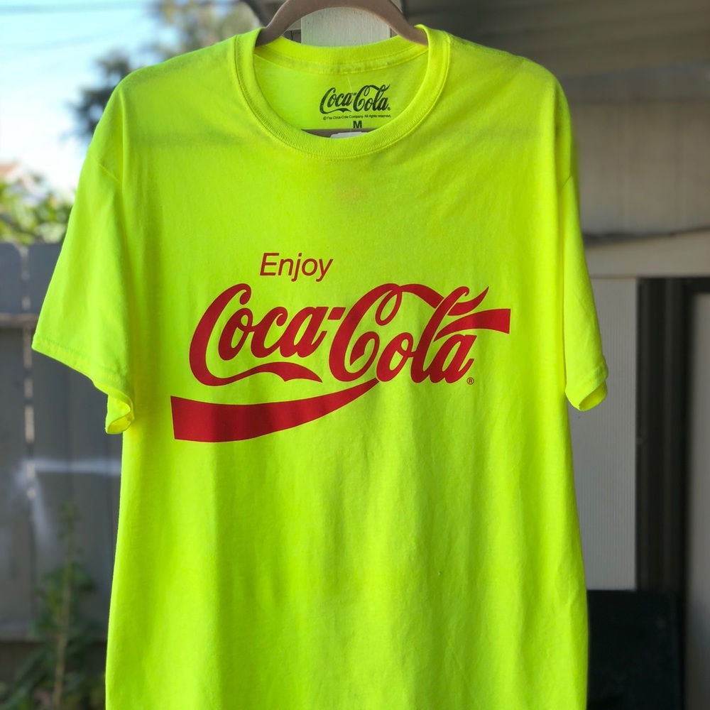 New Coca cola vintage style M and L (10 in stock)